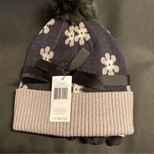 Vera Bradley hat and glove set